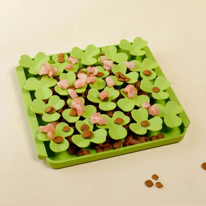 TALL TAILS DOG FORAGING MAT CLOVER