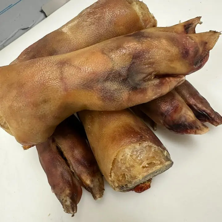 Golden Nibbles Pig Foot Pork Trotter 8-9 in